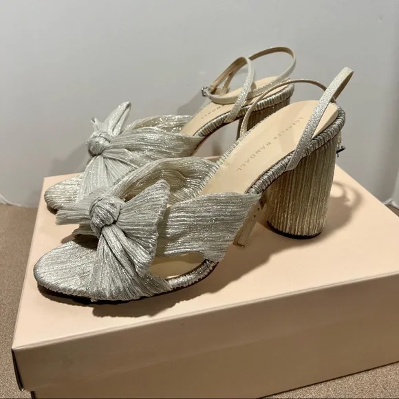 Loeffler Randall Camellia in shimmer - Picture 4 of 9